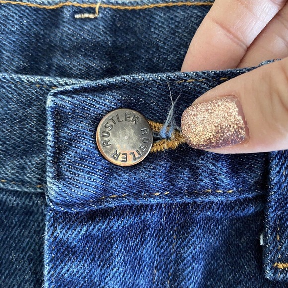 Rustler Upcycled High Rise Distressed Denim Cut-Off Shorts - Waist Size 30 - Picture 5 of 10